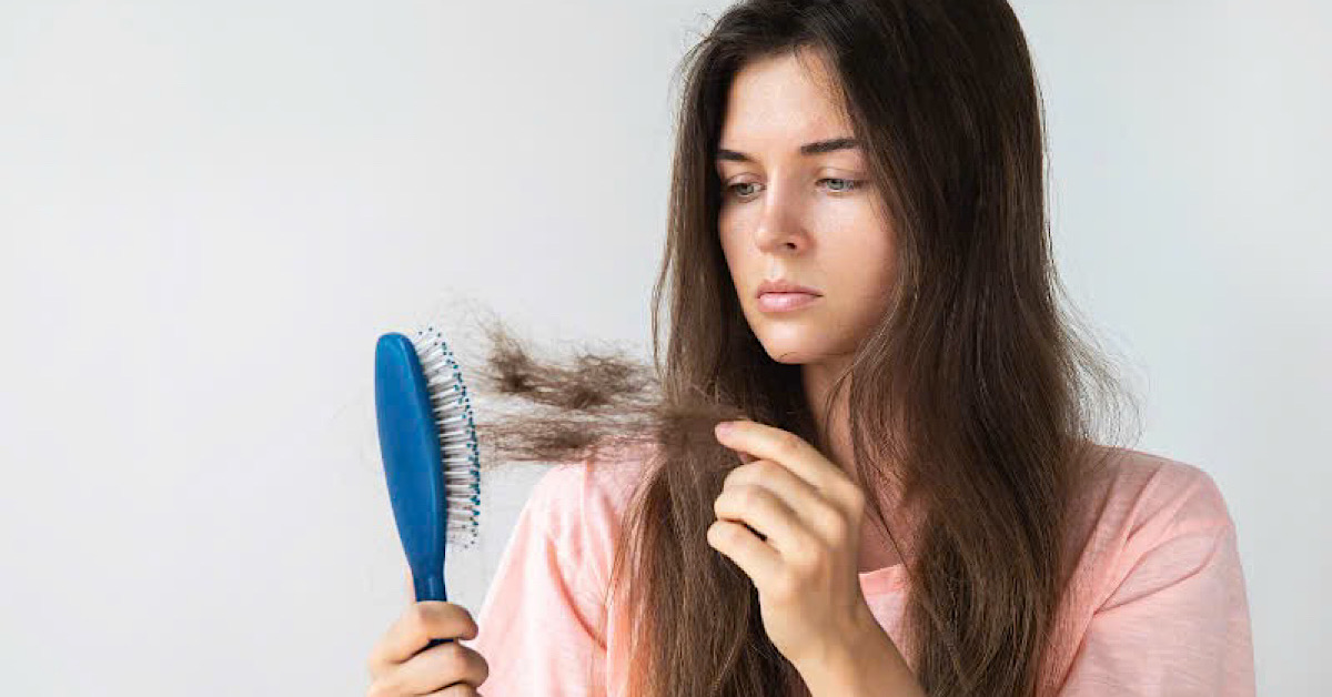 Stress phá huỷ collagen gây tình trạng rụng tóc